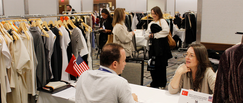 Exporters Conducted Bilateral Business Meetings in Canada and the USA