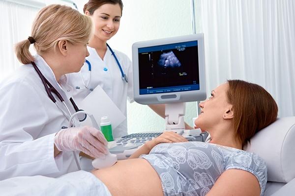 Các giai đoạn khám thai chị em cần biết